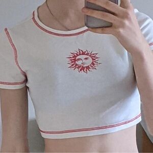 H&M Sunburst Short Sleeve Crop Top (S)
